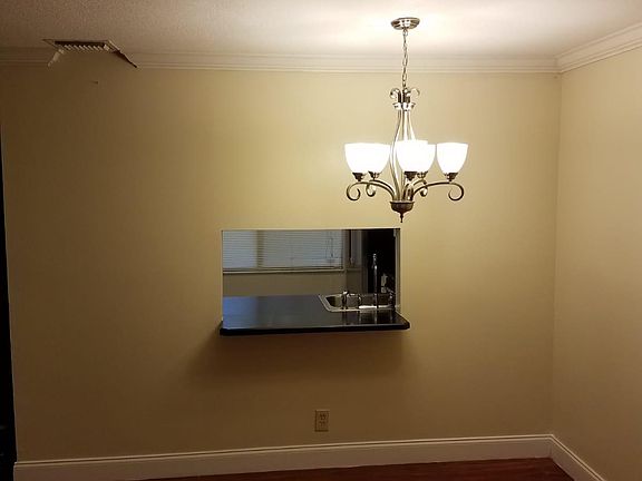 4th image of 1163 Sussex Dr