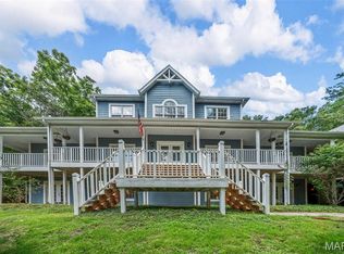 17472 Thunder Valley Dr, Eureka, MO 63025