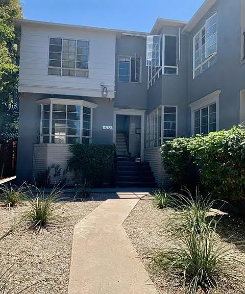 4172 Somerset Dr — Photo 1