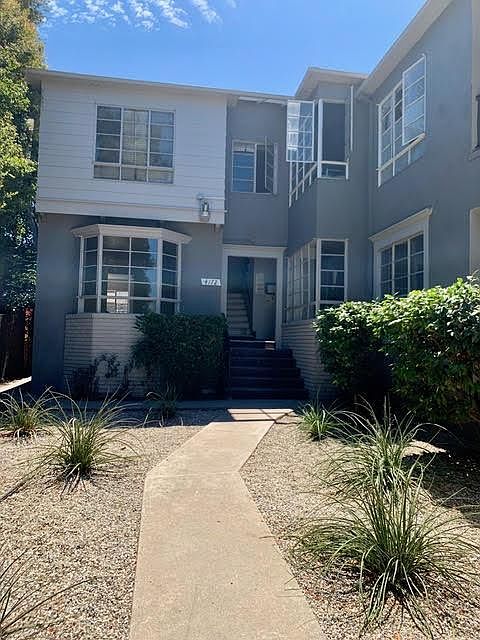 1st image of 4172 Somerset Dr