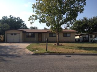 2410 Stanton St, San Angelo, TX 76901