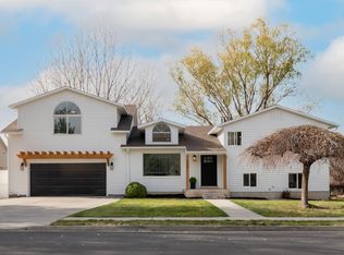 555 N 75th St W, Springville, UT 84663