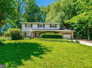 8527 Parliament Dr, Springfield, VA 22151