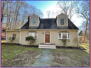 41 Rowland Rd, Old Lyme, CT 06371