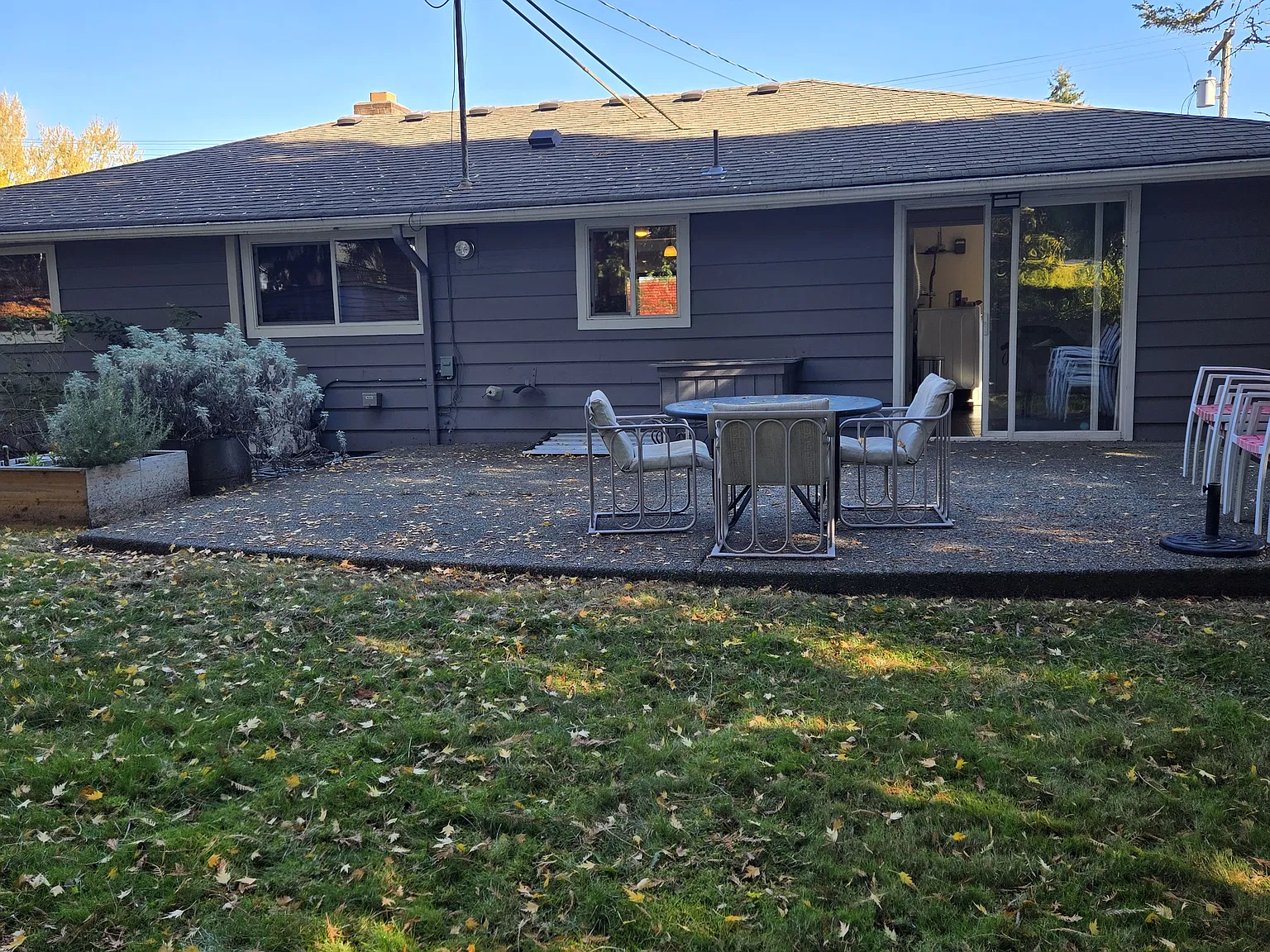 3 bed, 1310 sqft, $3,400 — Photo 3