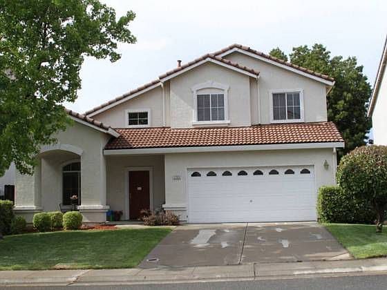 1st image of 1703 Poppy Dr