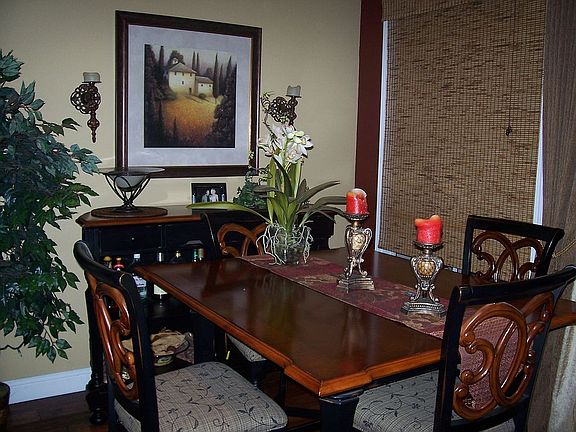 4th image of 10917 Creekbridge Pl