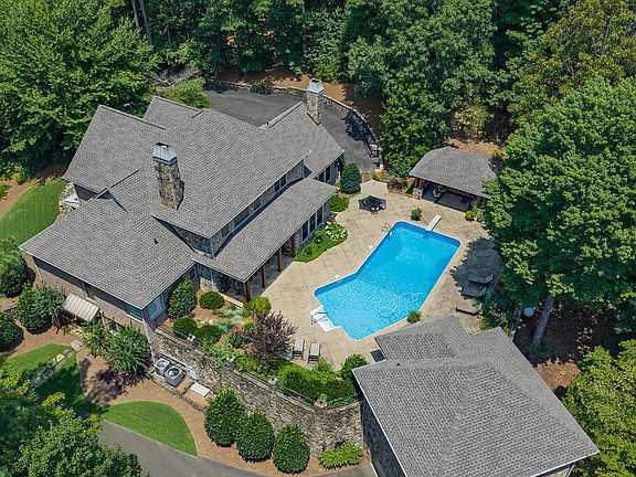 4th image of 152 Jacob Hunter Ln