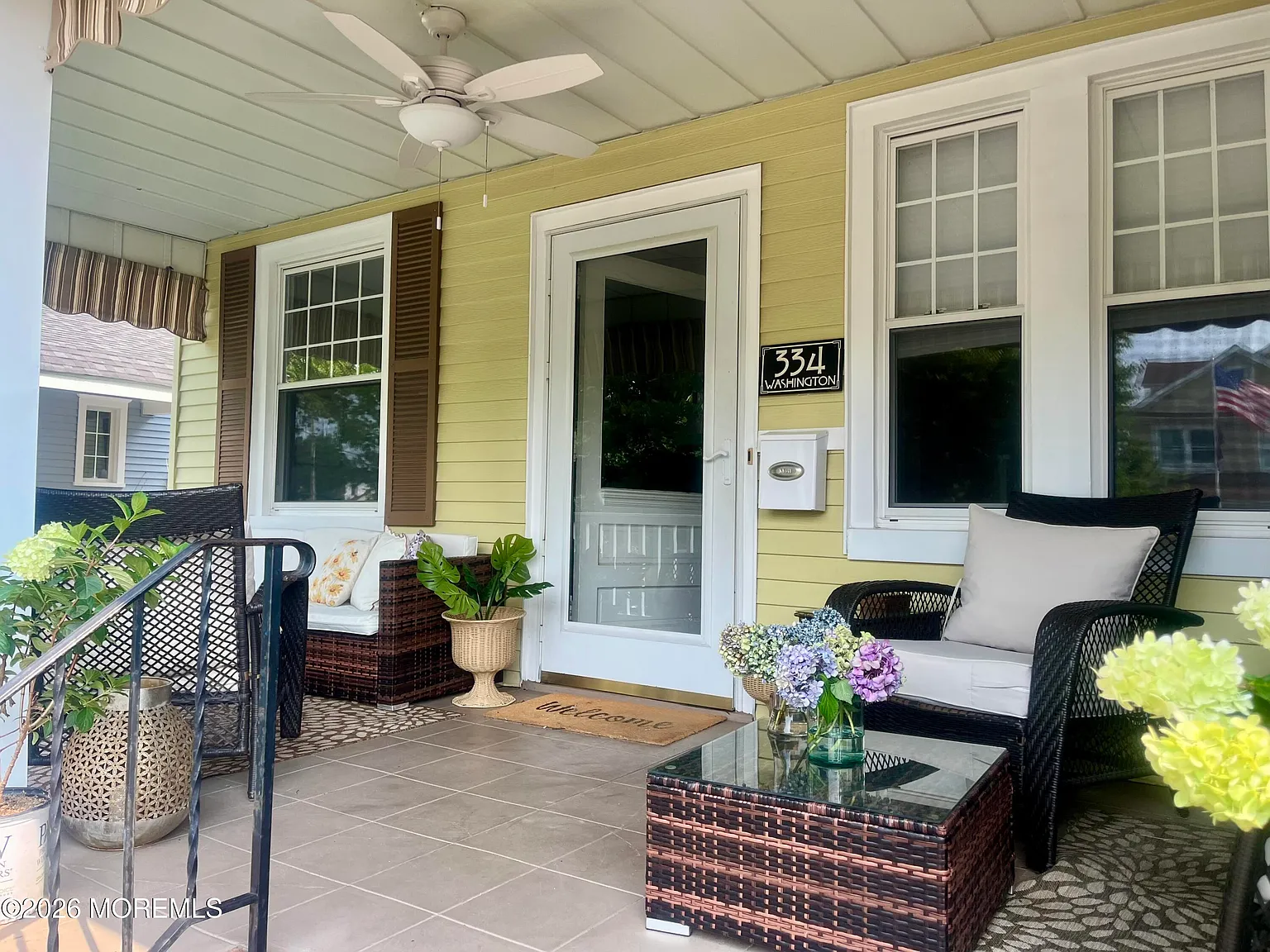 4 bed, 2283 sqft, $2,500 — Photo 2