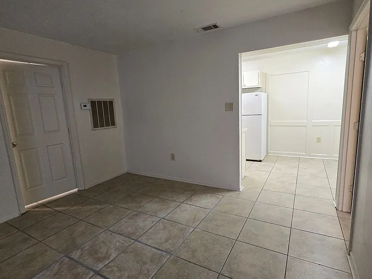 8556 Leake Ave #A-D — Photo 4