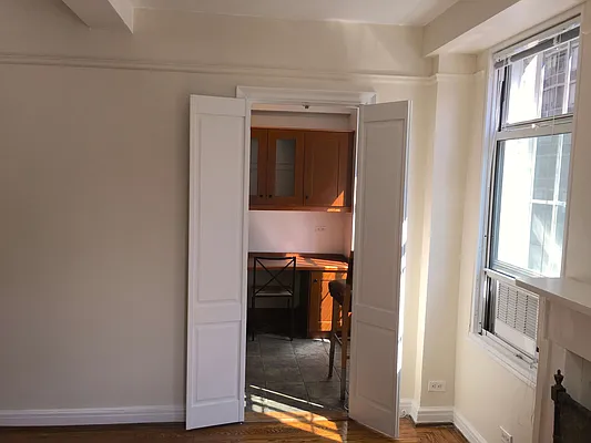 Rented by McDonagh Real Estate | media 8