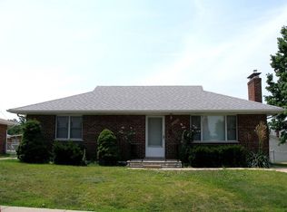 5552 Lindenwood Ave, Saint Louis, MO 63109