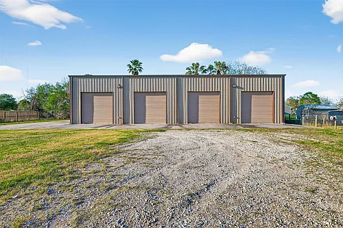 5901 County Road 675 #B Photo 1