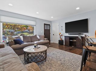 1515 Miller Rd, Lake Geneva, WI 53147