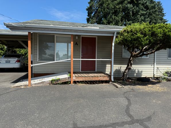 2314 E McLoughlin Blvd #D