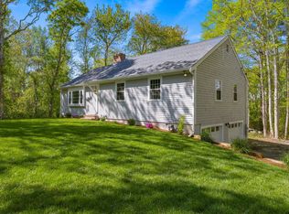 9 Rowley Ln, Yarmouth Port, MA 02675