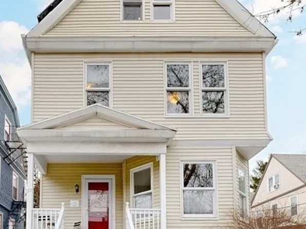 57 Meacham Rd, Somerville, MA 02144