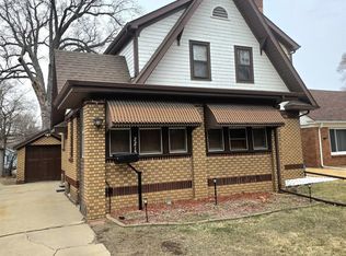 2215 Benderwirt Ave, Rockford, IL 61103