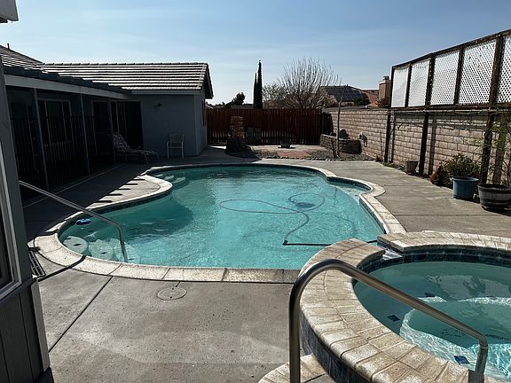 4th image of 14230 Calle Contesa