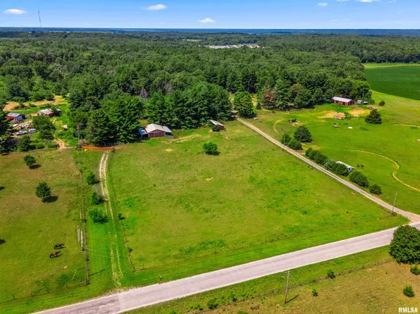 25734 N County Road 2500 E, Manito, IL 61546