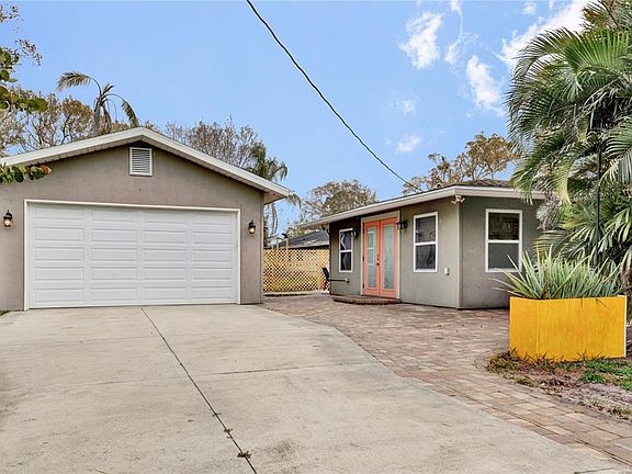 5th image of 3510 4th Ave W