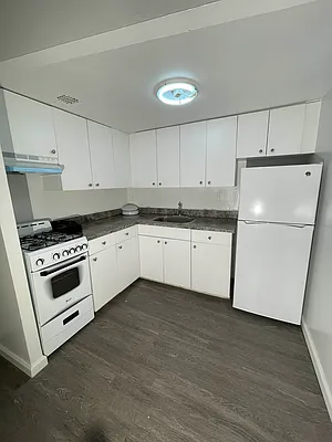 Rented by Voro NYC | media 9