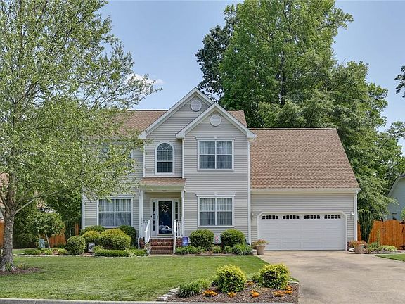 2nd image of 6043 Steeplechase Ln