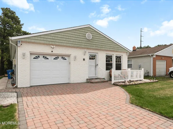 20 Camrose Street, Toms River, NJ 08757