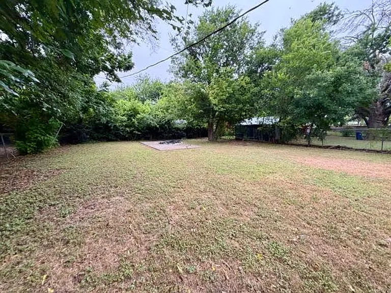600 Camp Dr — Photo 12