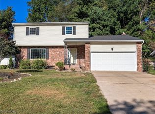 3798 N Glenridge Rd, Akron, OH 44319