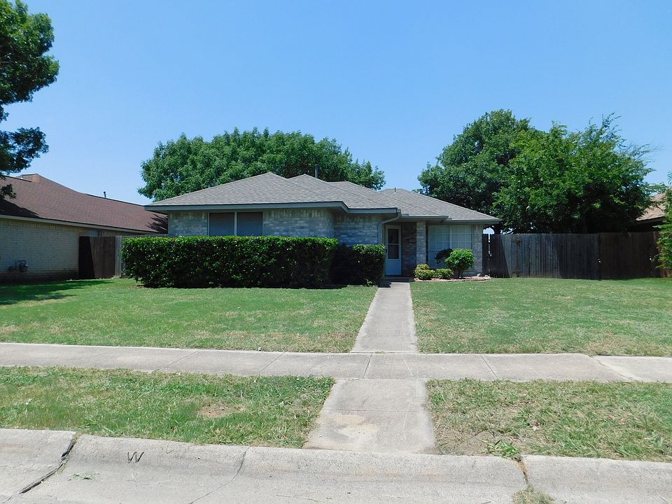 1st image of 3109 N Bell Ave