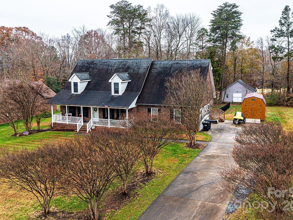 1st image of 6584 Forest Creek Dr