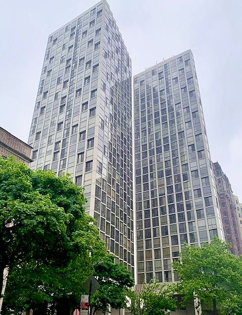 1st image of 345 W Fullerton Pkwy APT 1404