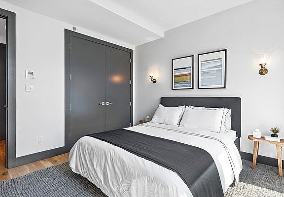 5th image of 733 Rogers Ave #202