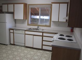 324 SE 157th Ave, Portland, OR