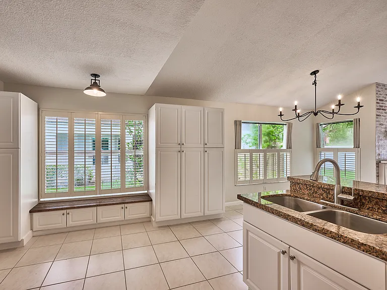 2968 Myrtle Oak Cir — Photo 43
