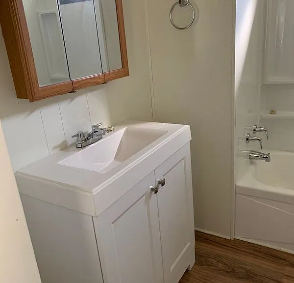 815 Tomah Ave #8 — Photo 13
