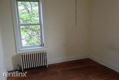 38-40 kelly pkwy C1d