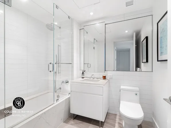 150 East 23rd Street 6C image 6 of 7