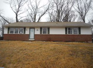 15 Del Sordo Dr, Sicklerville, NJ 08081