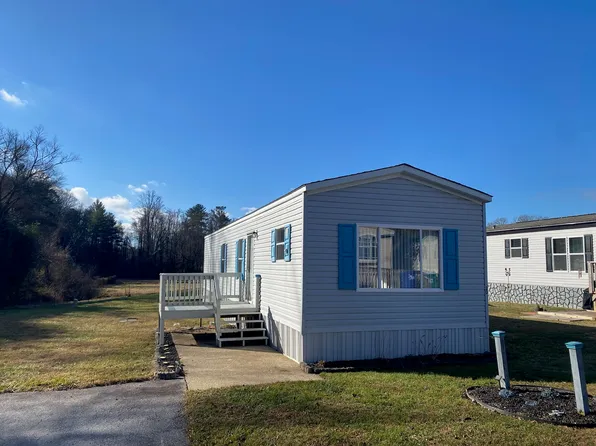 20 Homestead Vlg #20, Fletcher, NC 28732