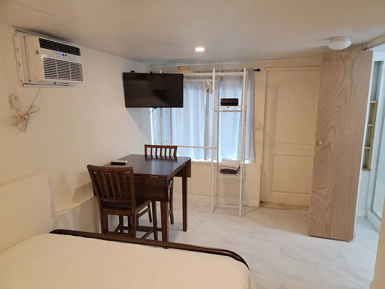 4213 E Yukon St #2 — Photo 4