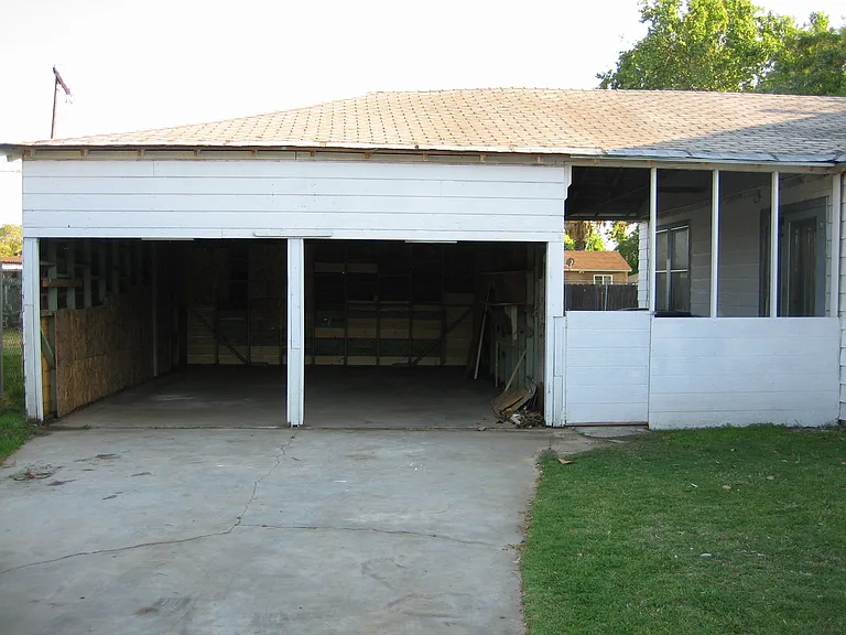 424 E Fedora Ave — Photo 3