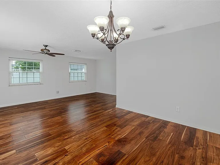 2260 Harn Blvd — Photo 8