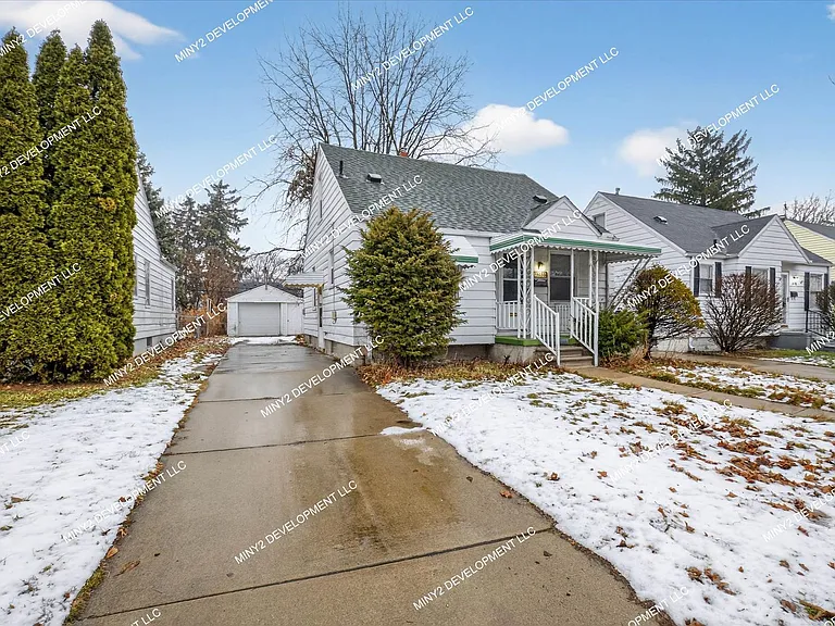 14655 Jacob Ave — Photo 18