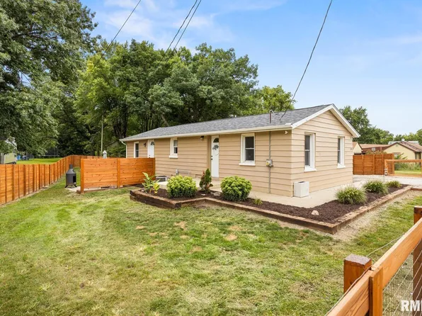 219 Ritchie St, East Peoria, IL 61611