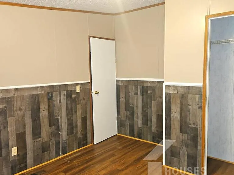 9 Gilreath St — Photo 8