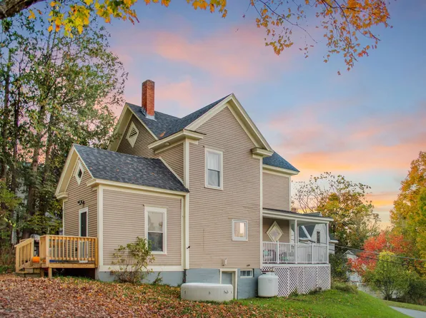 19 Orchard Street, Newport City, VT 05855