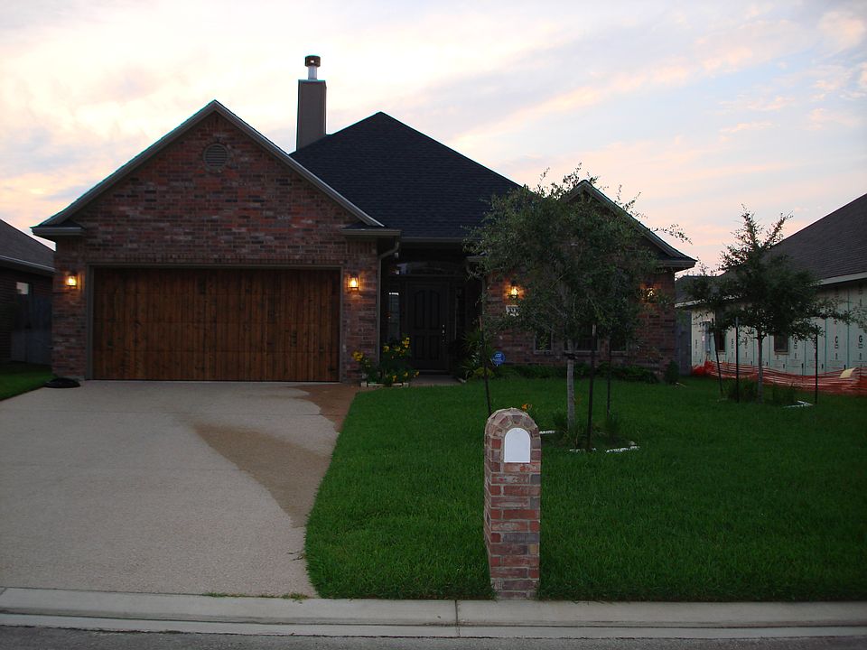 1st image of 2236 Carlisle Ct