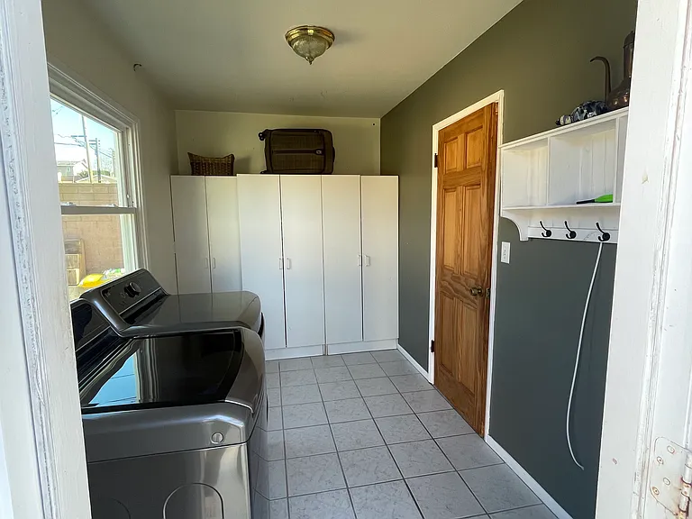 4020 Del Mar Ave — Photo 28